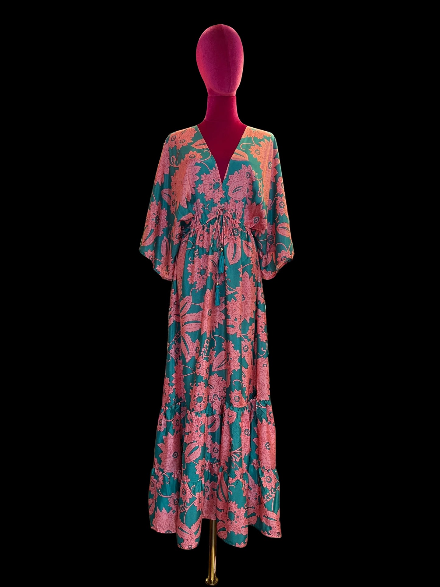 Mon amour Paris abito lungo con balze in seta scollato fantasia floreale verde e rosa