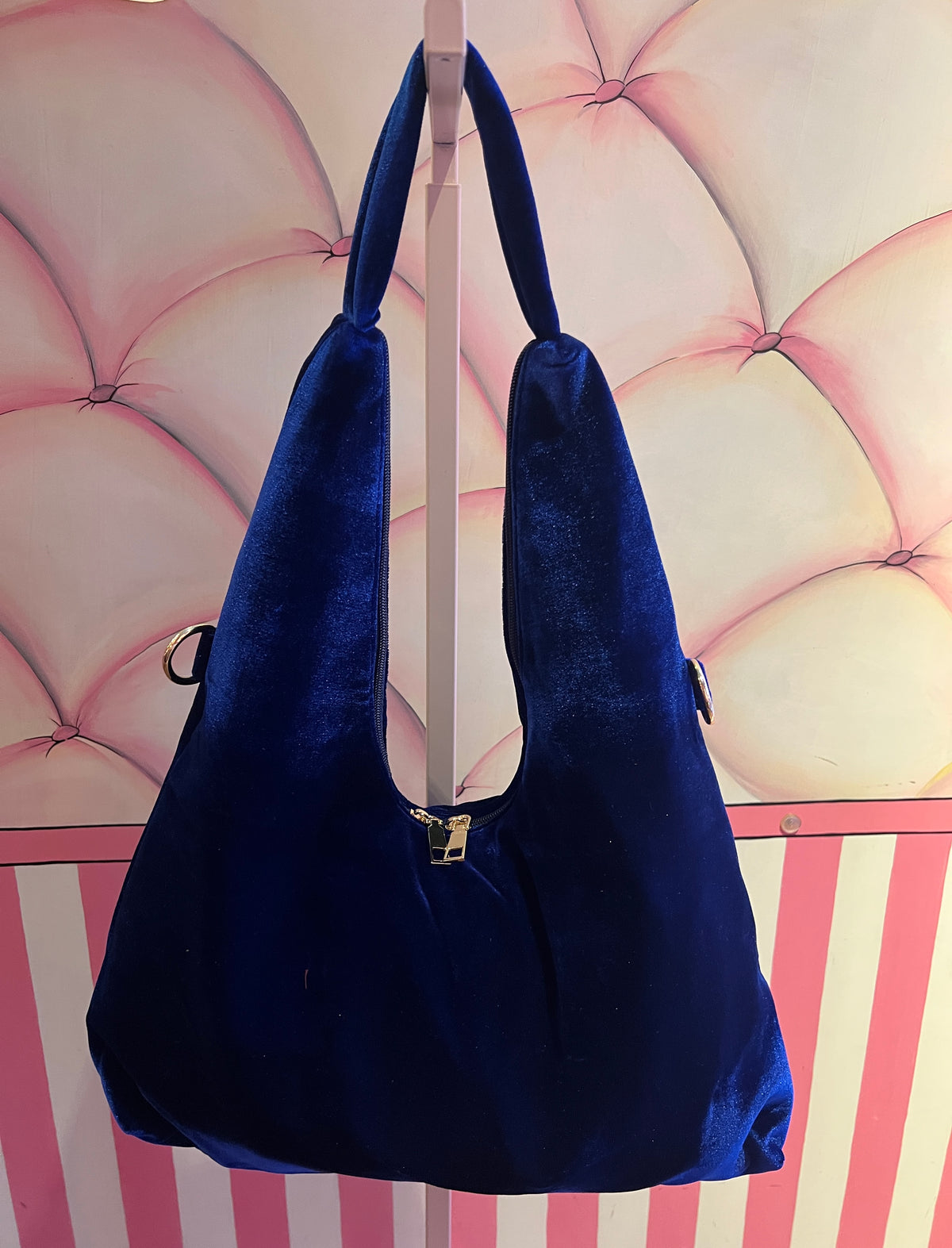 Love & roses borsa a spalla di velluto bluette con ricami floreali e perline stile orientale, tracollina