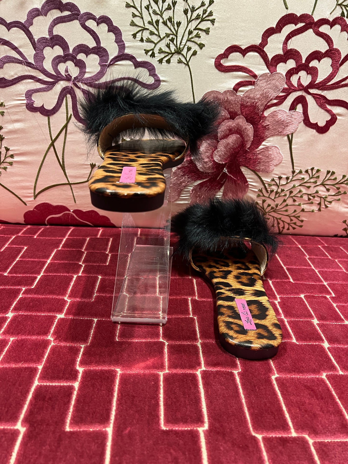 Love & roses sconto -20%  ciabattina stampa leopardata con fascia ecopelliccia nera