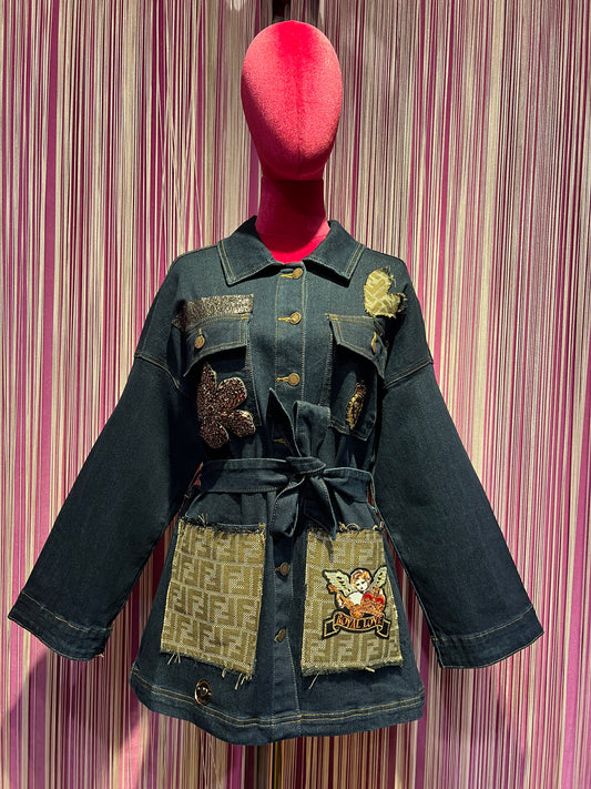 ABpink 🩷 giacca denim con cintura patch royal love e fiore perline