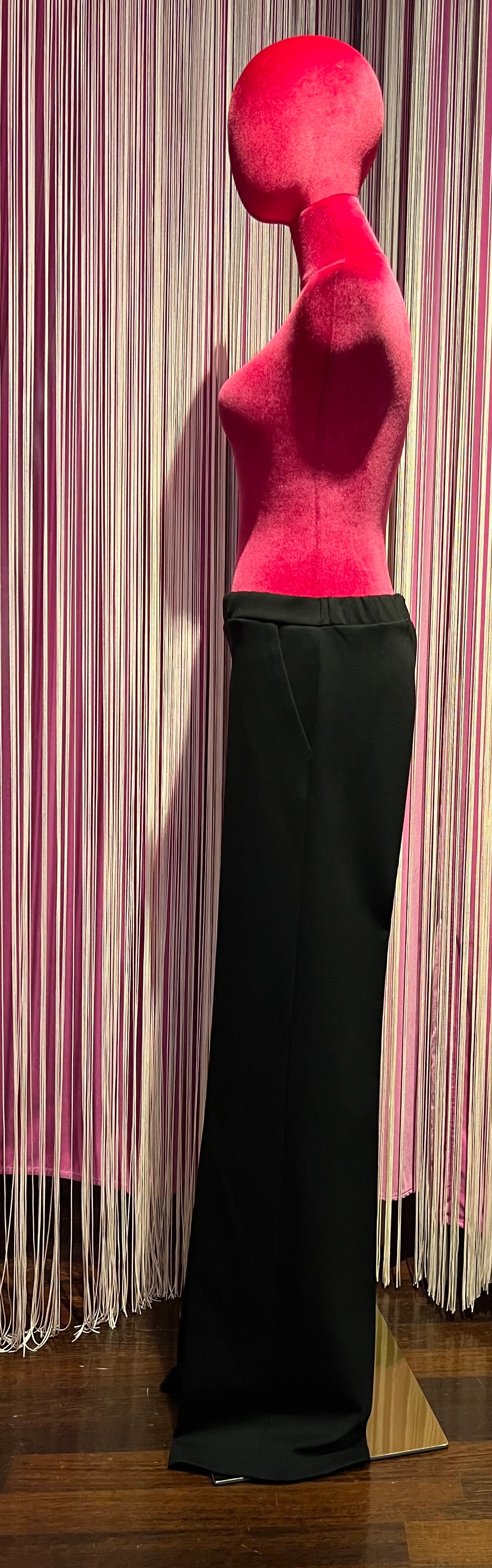 1One pantalone palazzo nero con elastico vita e tasche punto Milano