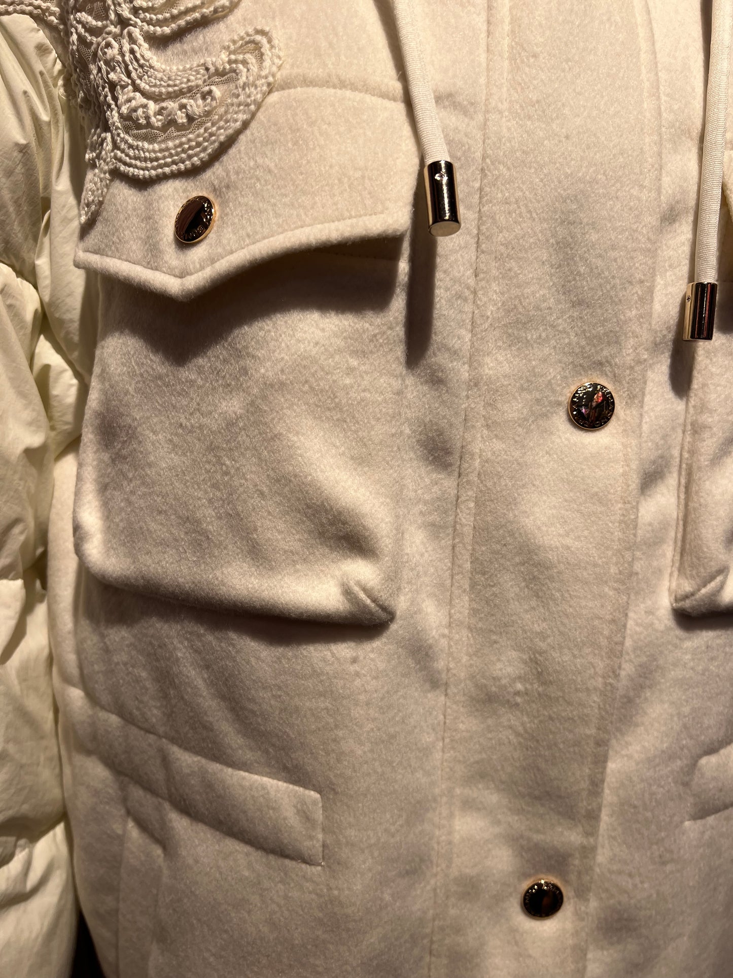 Ermanno Scervino parka bianco con ricamo panno e piumino