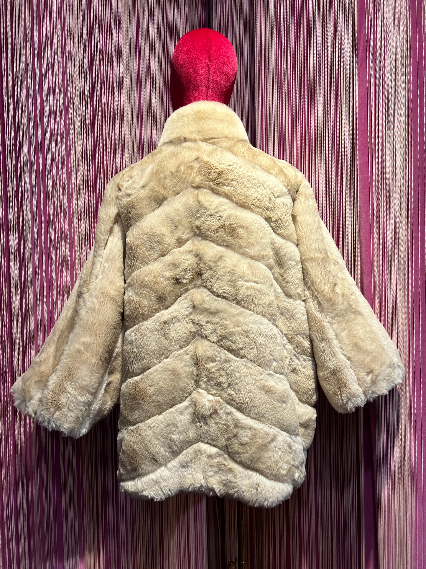 Snow-up Milano -20% di sconto giacca ecopelliccia chinchilla bianca