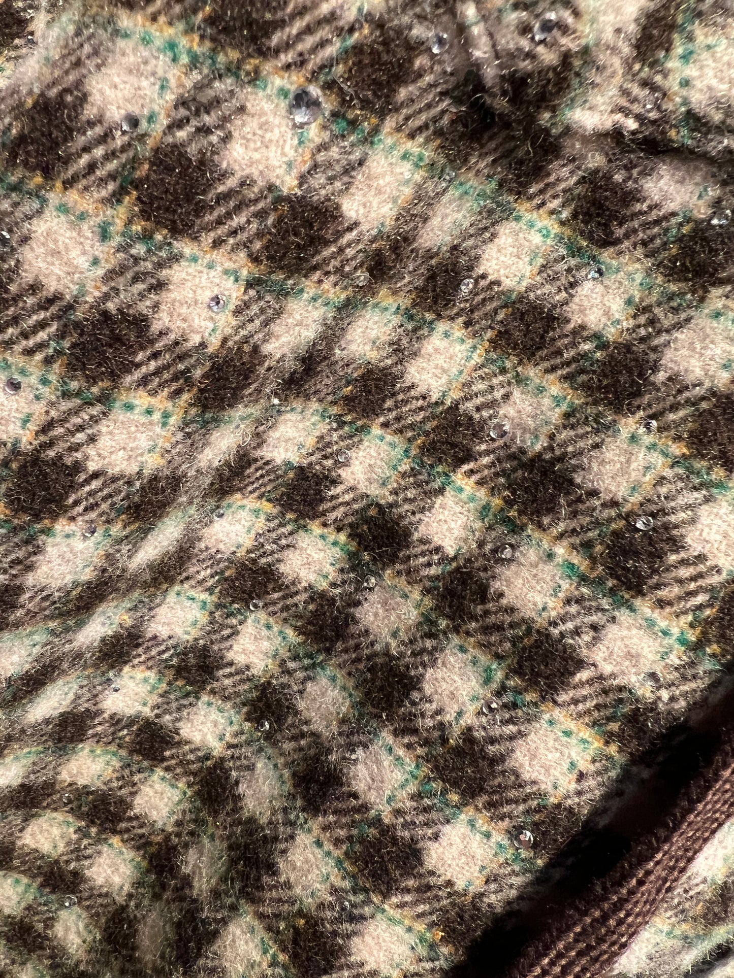 The room camicia giubbotto con cristalli e cappuccio