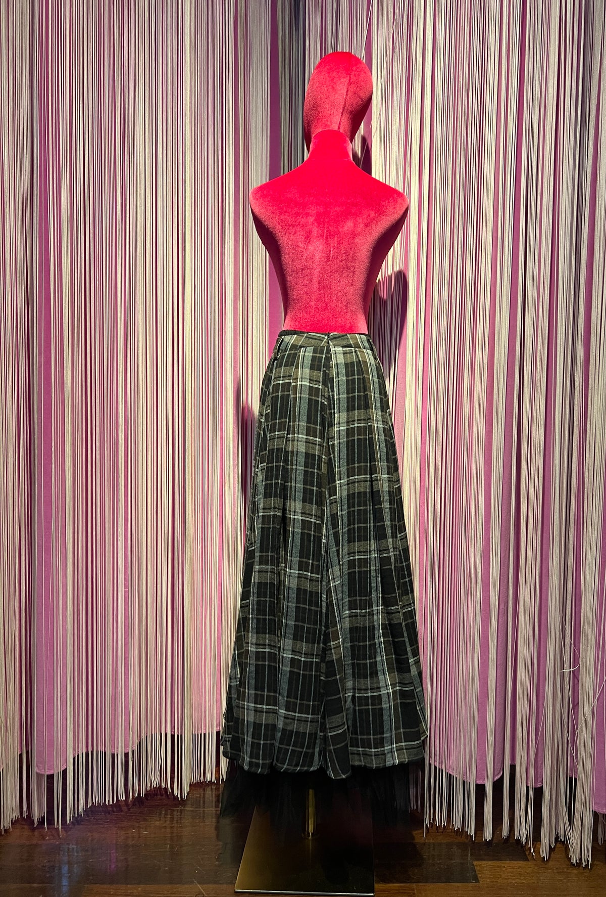 5 Progress gonna lunga check grigia marrone con gonna di tulle