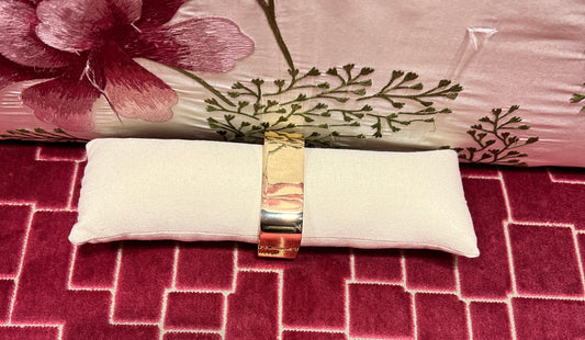 Bracciale quadrato metallo oro chiusura a molla