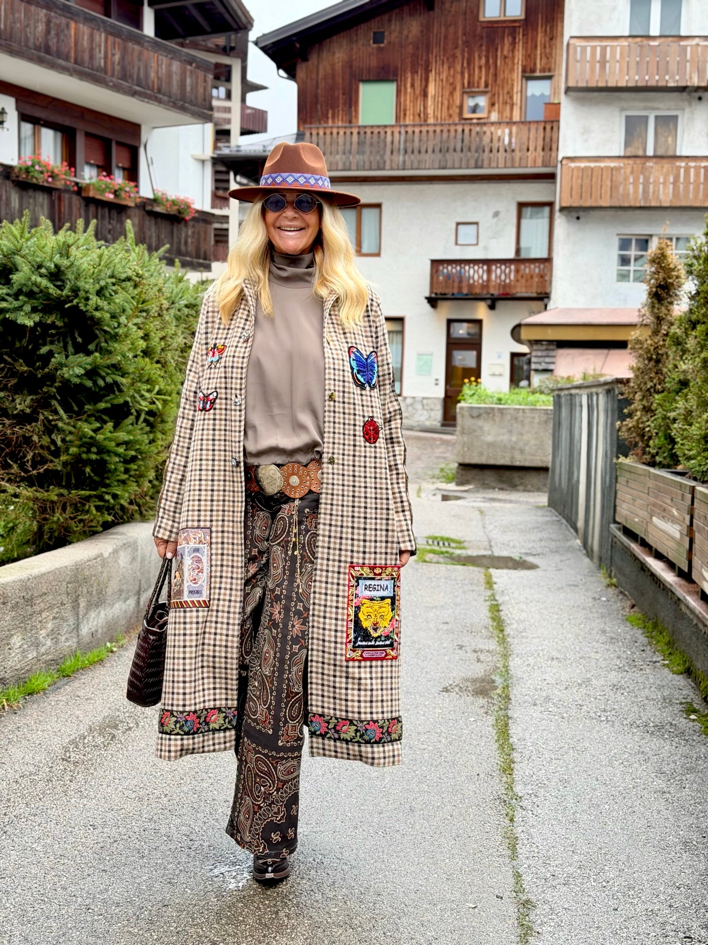 Mon amour Paris pantalone fantasia cachemire marrone a zampa