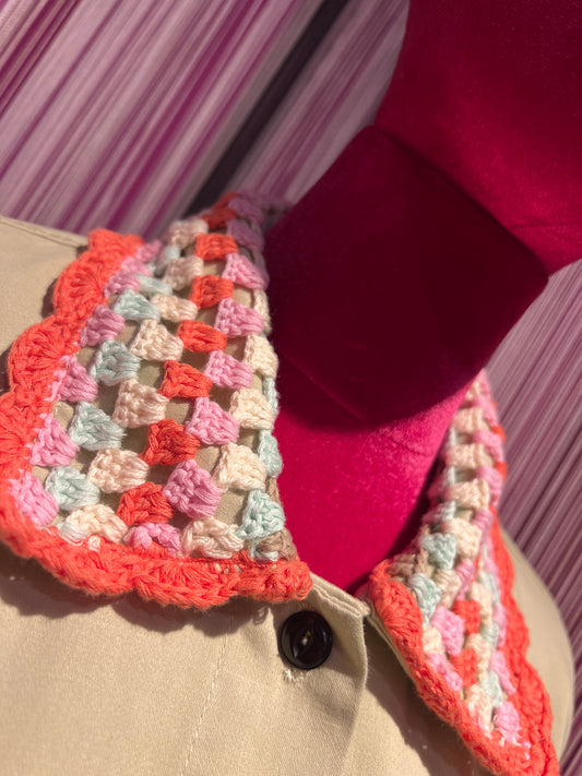 Sincere Paris giacca camicia beige con colletto lavorazione crochet