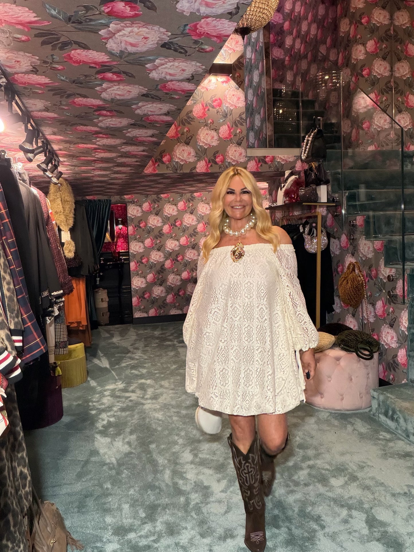 Mon amour Paris abito pizzo panna scollo Bardot con cinta in vita