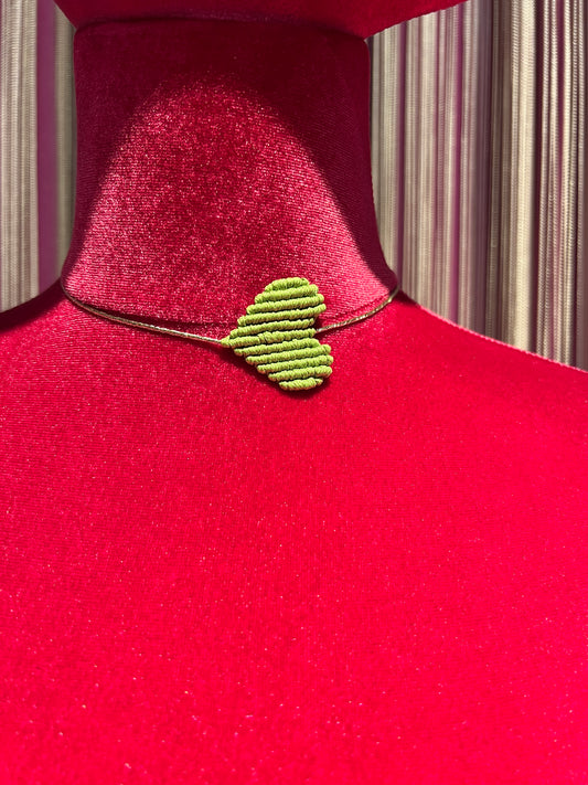 Collana cuore crochet regolabile verde salvia