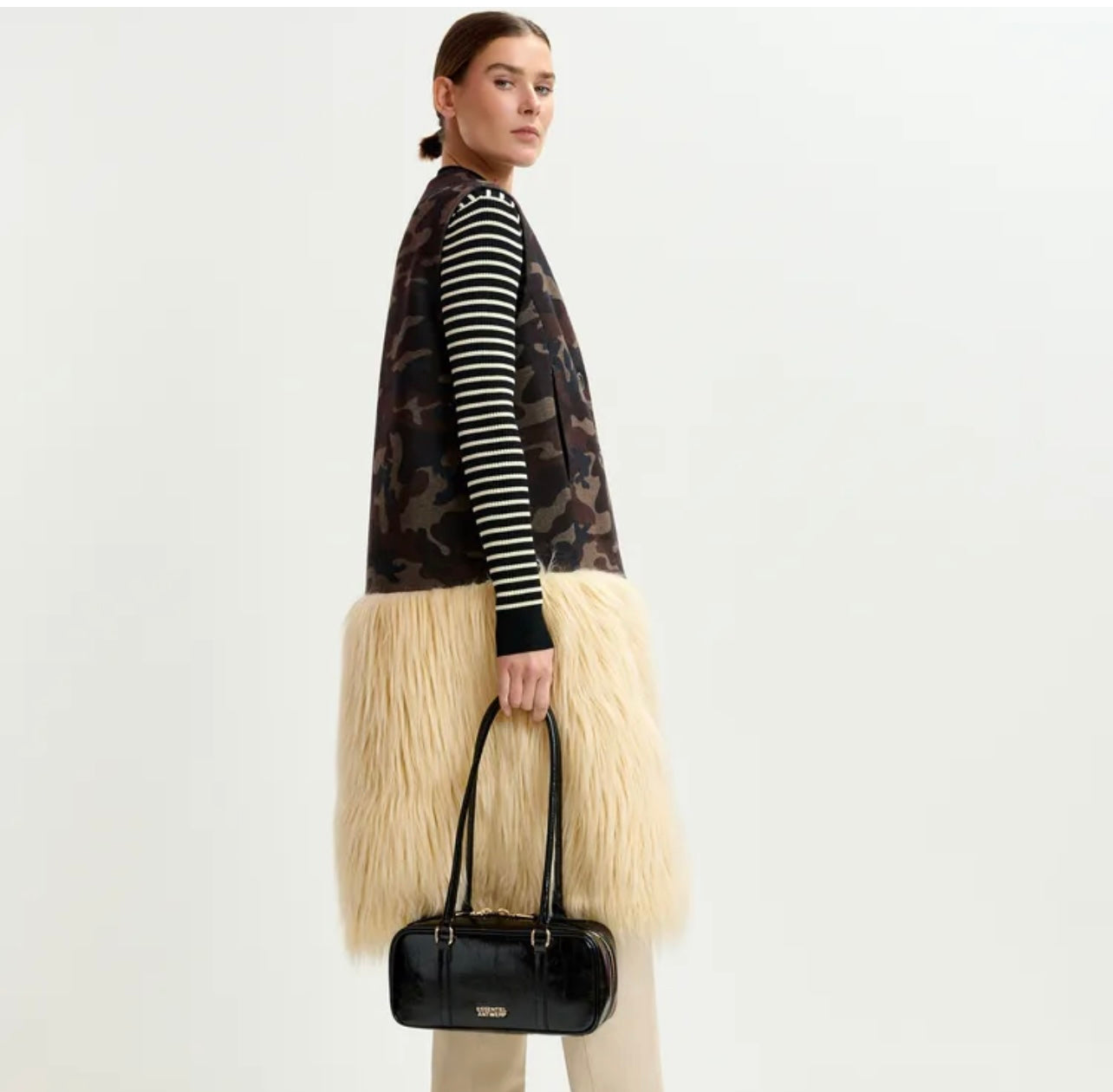 Essentiel antwerp gilet in panno mimetico ecopelliccia panna