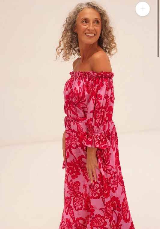 Sundress abito lungo fantasia floreale fucsia  e rosa scollato sulle spalle con cinta