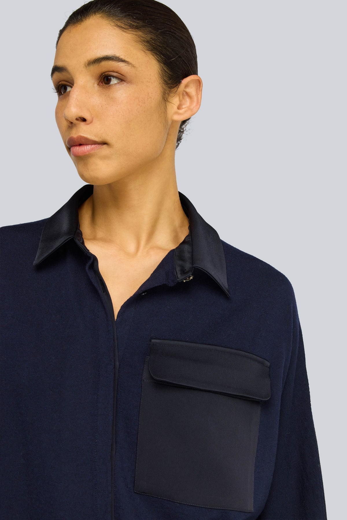 Semicouture maglia in lana blu con dettagli colletto polsini e tasca in enerversatin