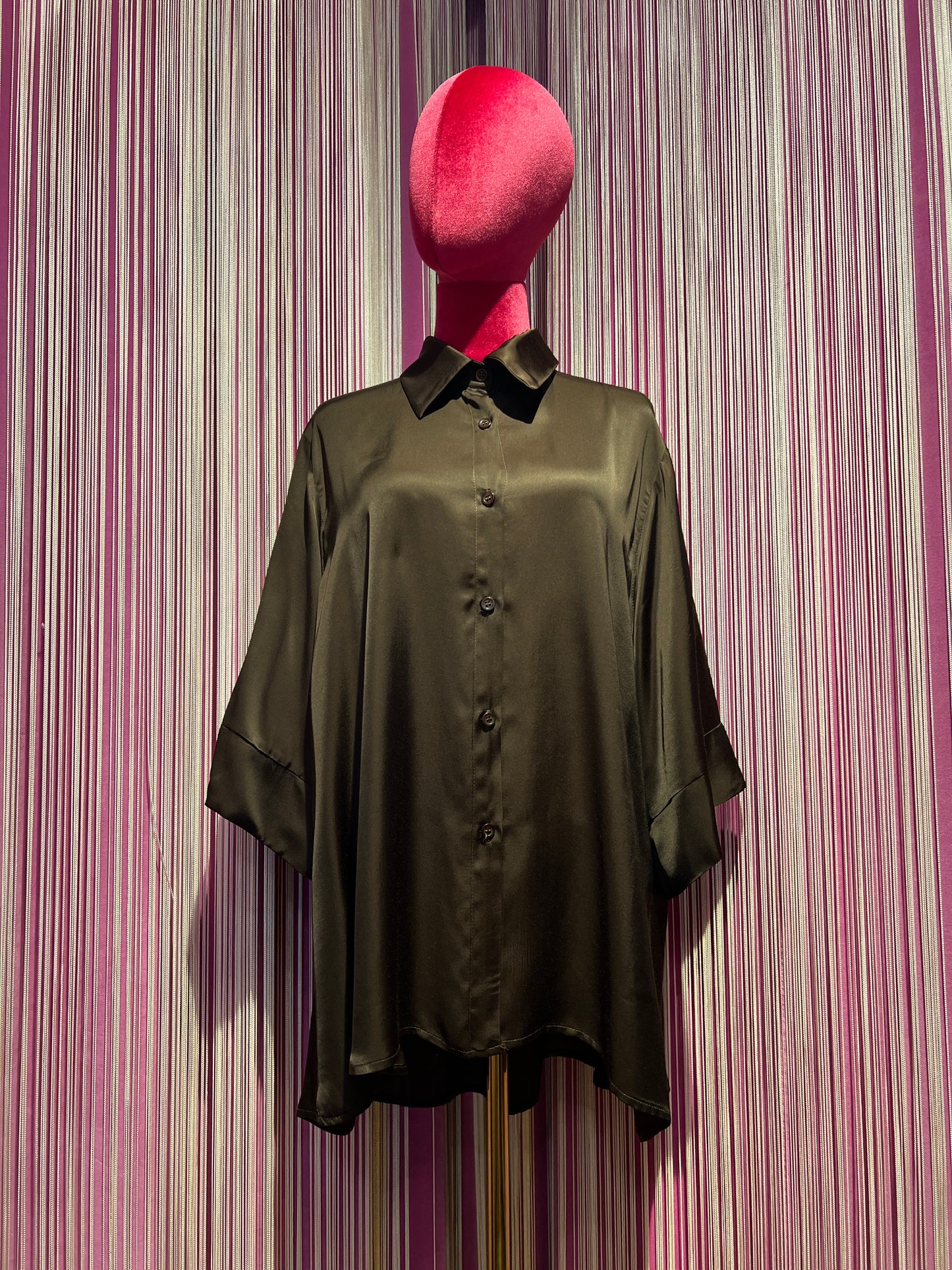 The room completo camicia satin cioccolato e gonna maculata con rouche