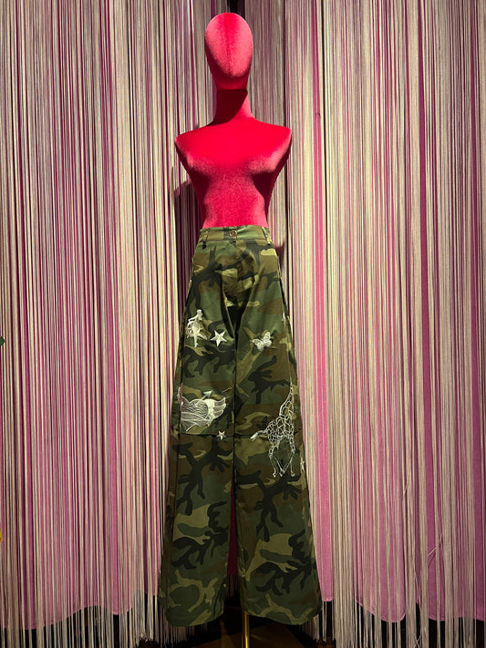 5 Progress pantalone cargo camouflage con ricami tattoo