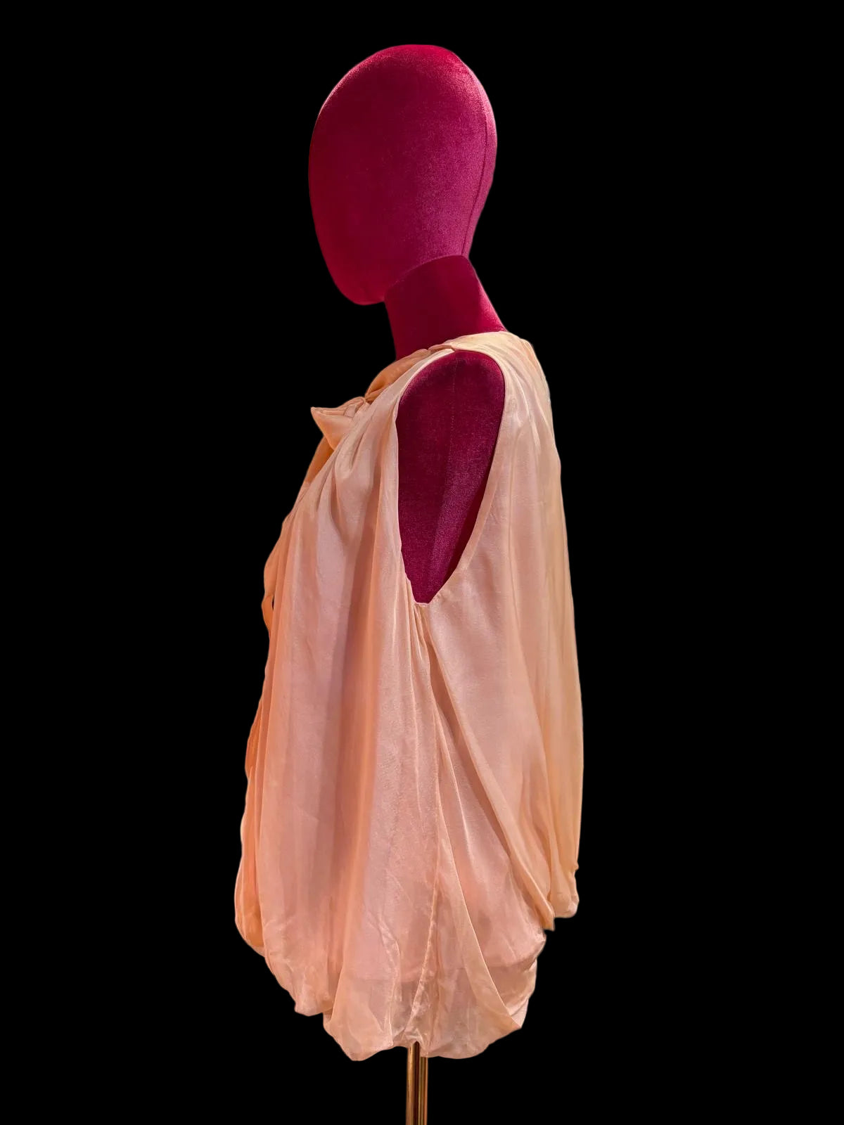 Isabelle Blanche Paris canotta smanicata fiocco con effetto balloon in chiffon di seta rosa