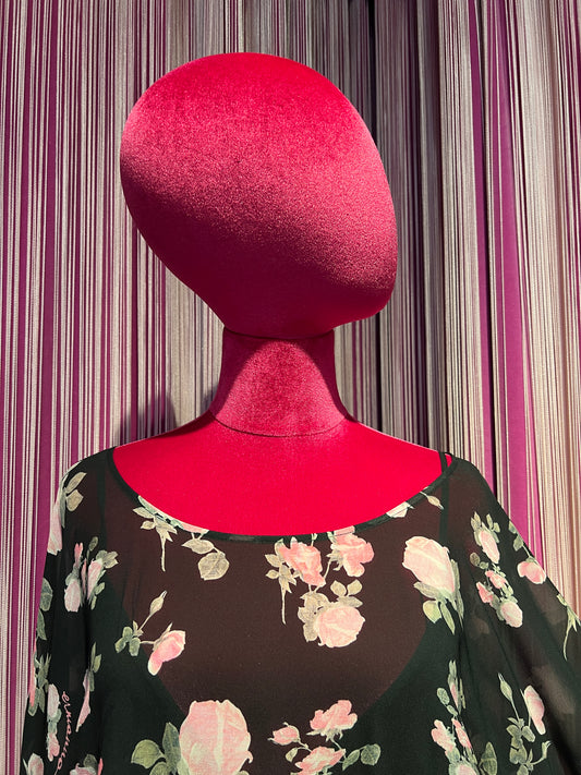 Ermanno Scervino abito lungo fantasia fondo nero con rose rosa manica baloon