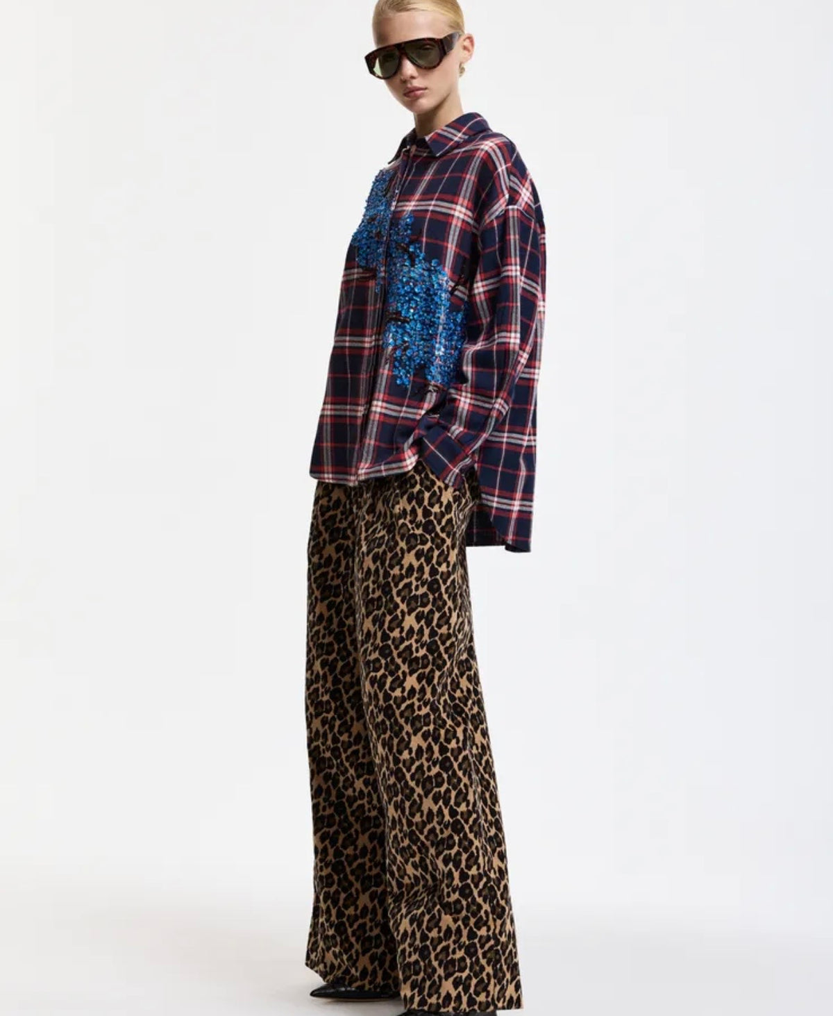 Essentiel antwerp pantalone gamba larga stampa leopardata marrone e nera
