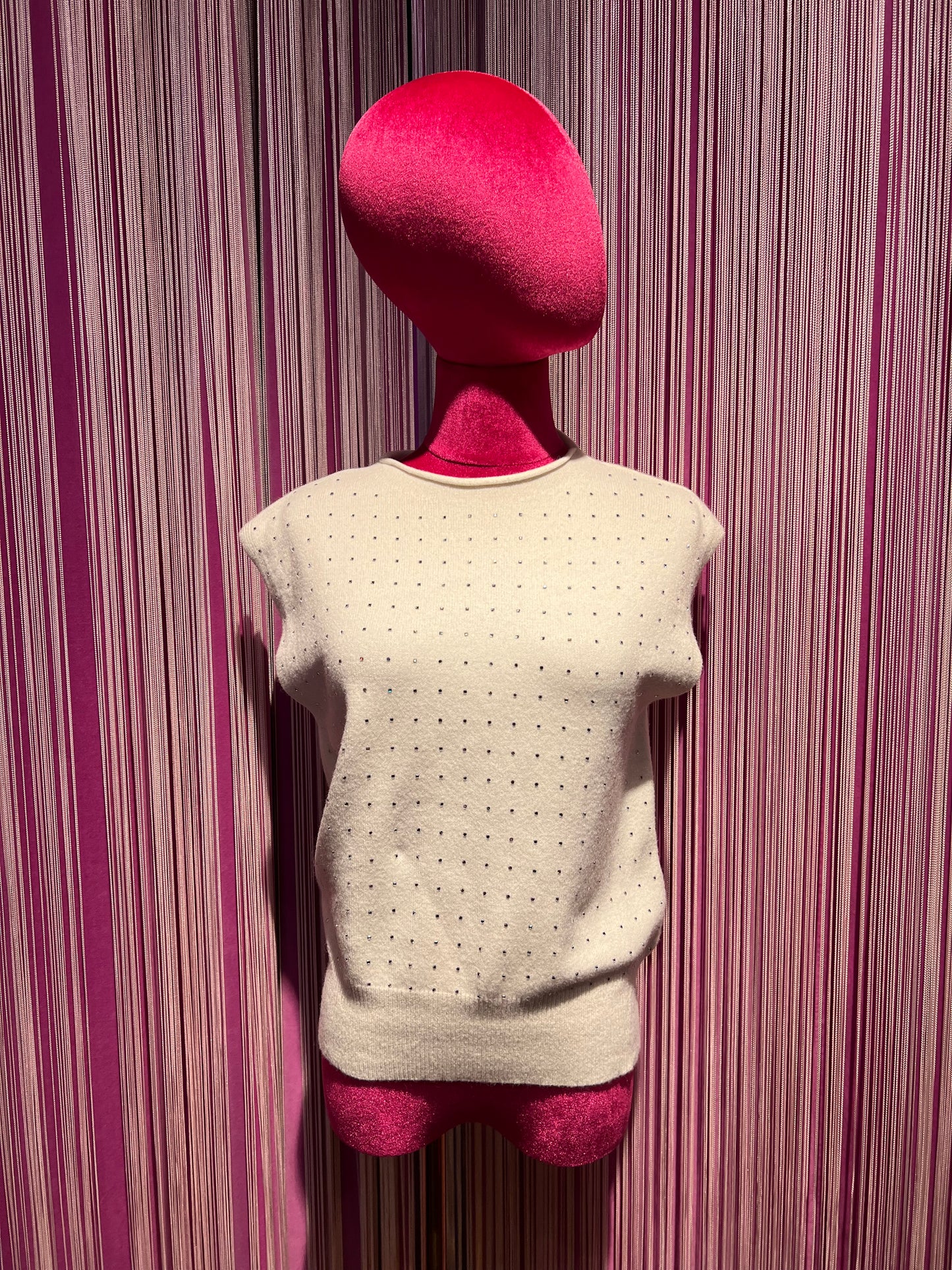 Love & roses maglia smanicata panna con cristalli