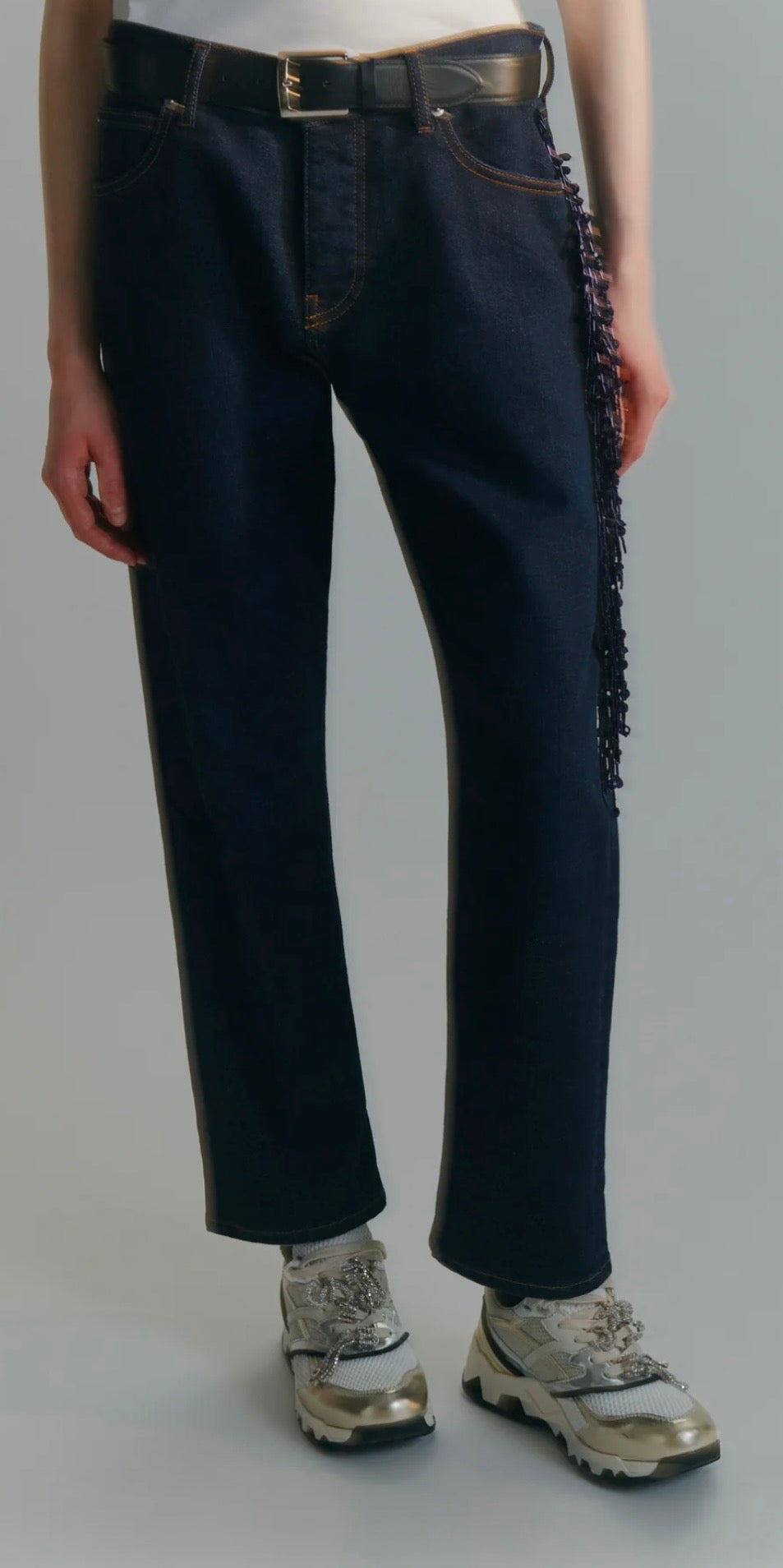 Circus Hotel  jeans denim blu scuro , vita bassa , dettaglio frange gioiello