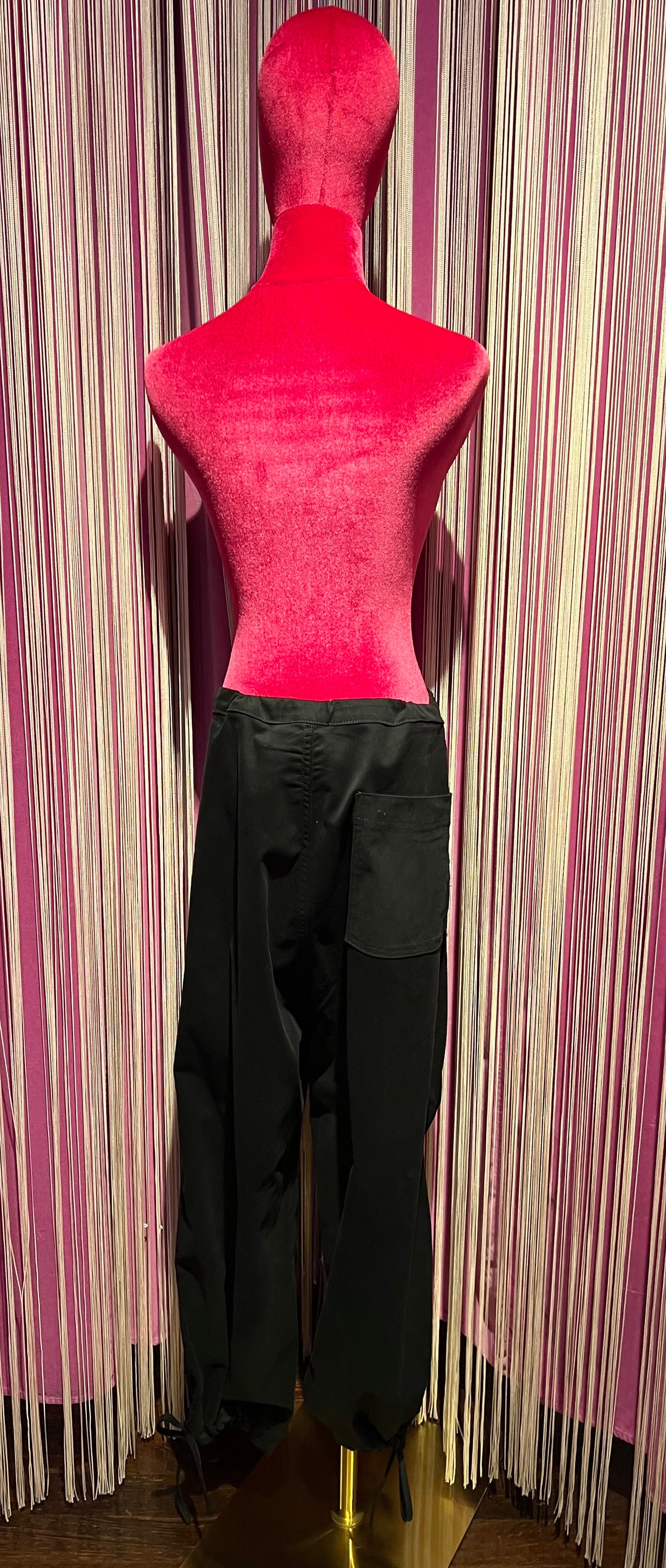 Front street pantalone nero paracadutista cuori