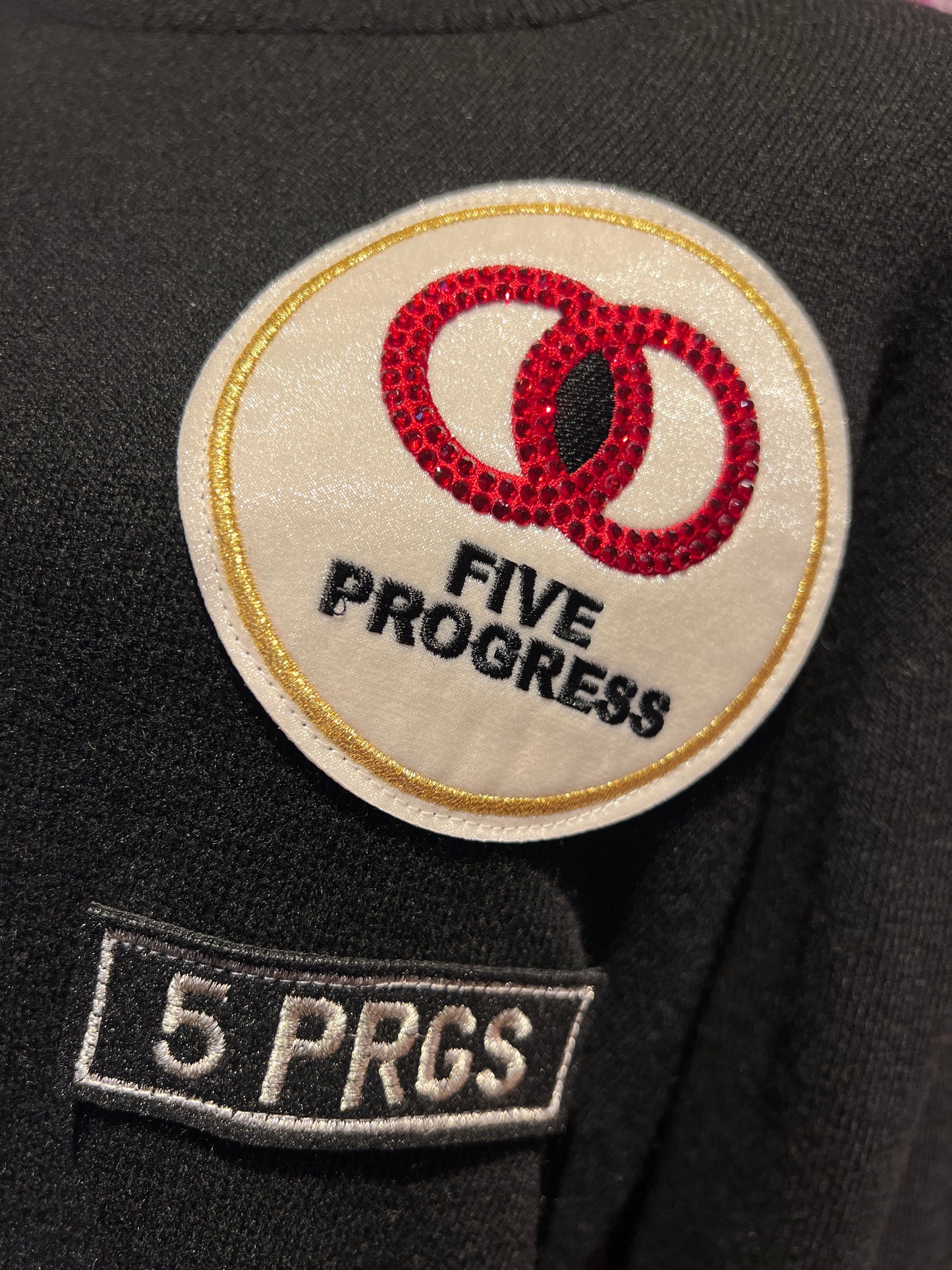 5 Progress maglia dolcevita con applicazione patch