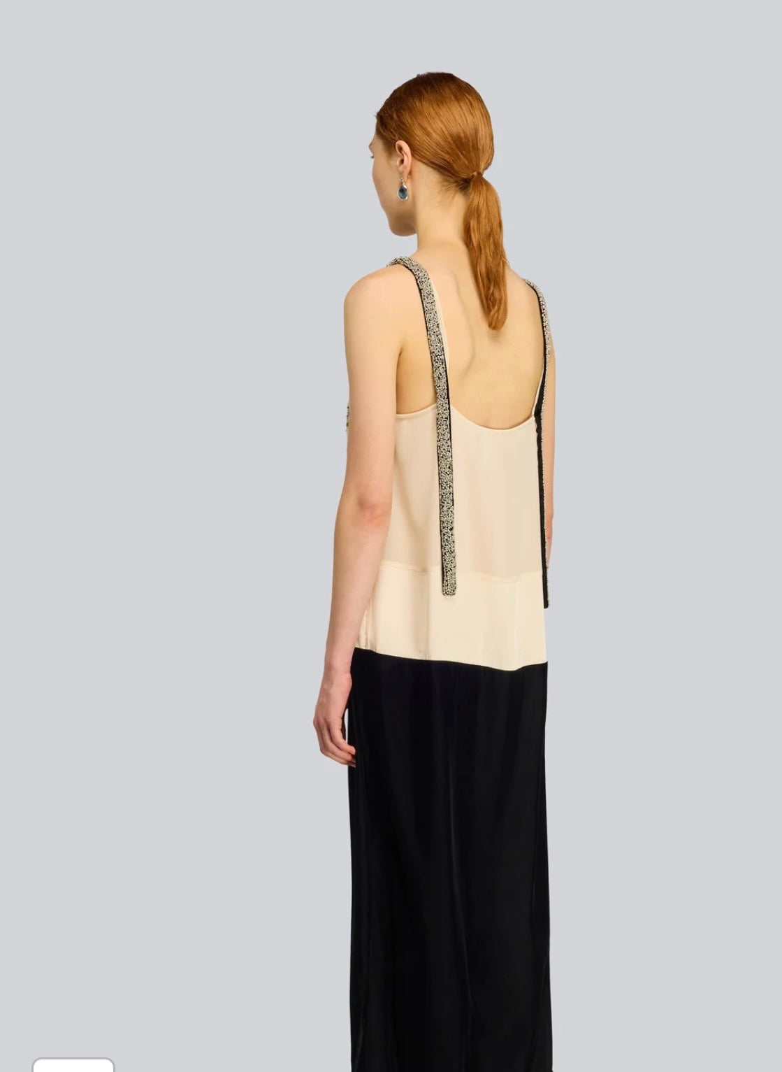 Semicouture abito in georgette ricamato nella parte superiore gonna in velluto nera