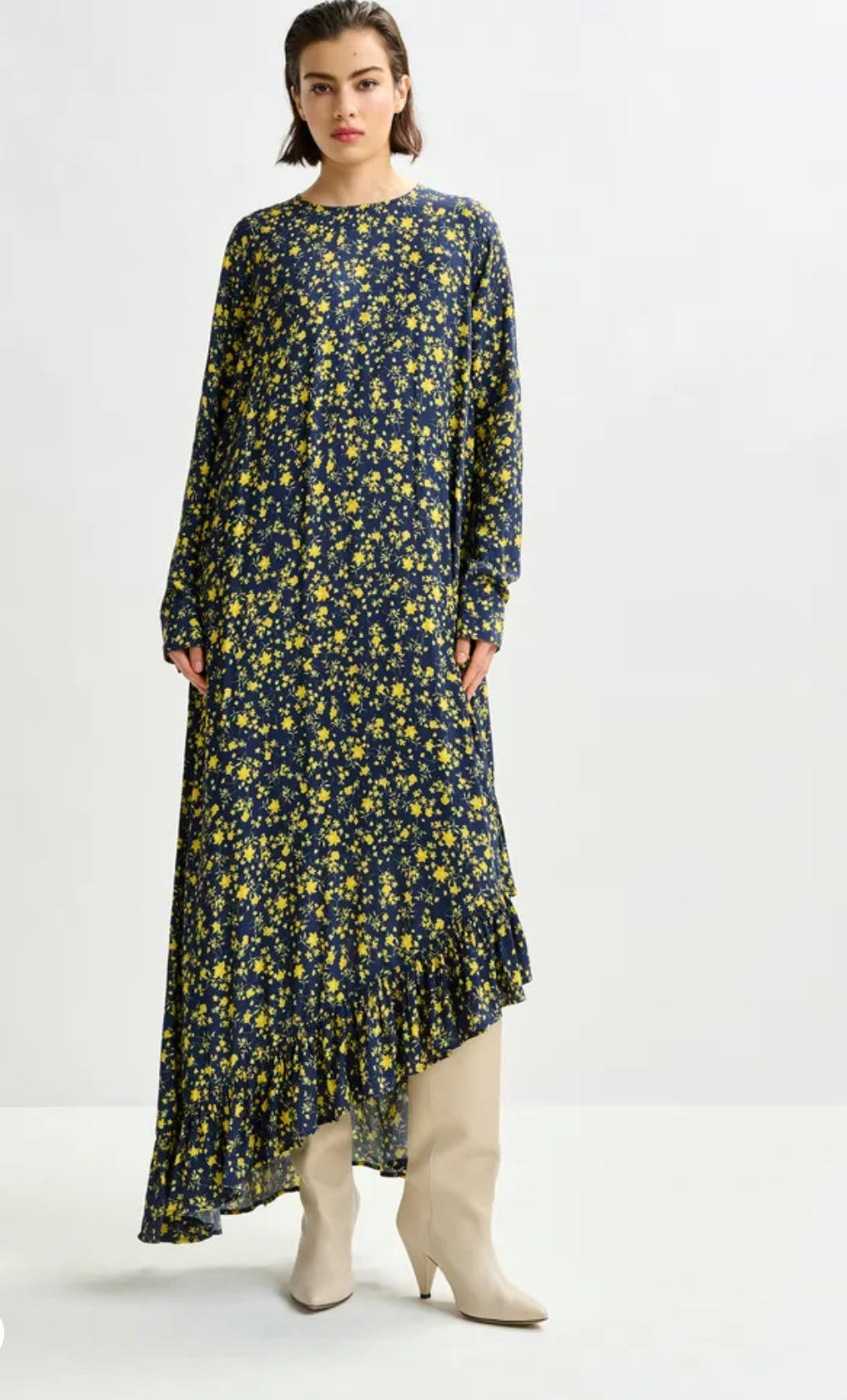 Essentiel antwerp abito floreale asimmetrico con cinta blu e giallo vestibilita’ over Igraine