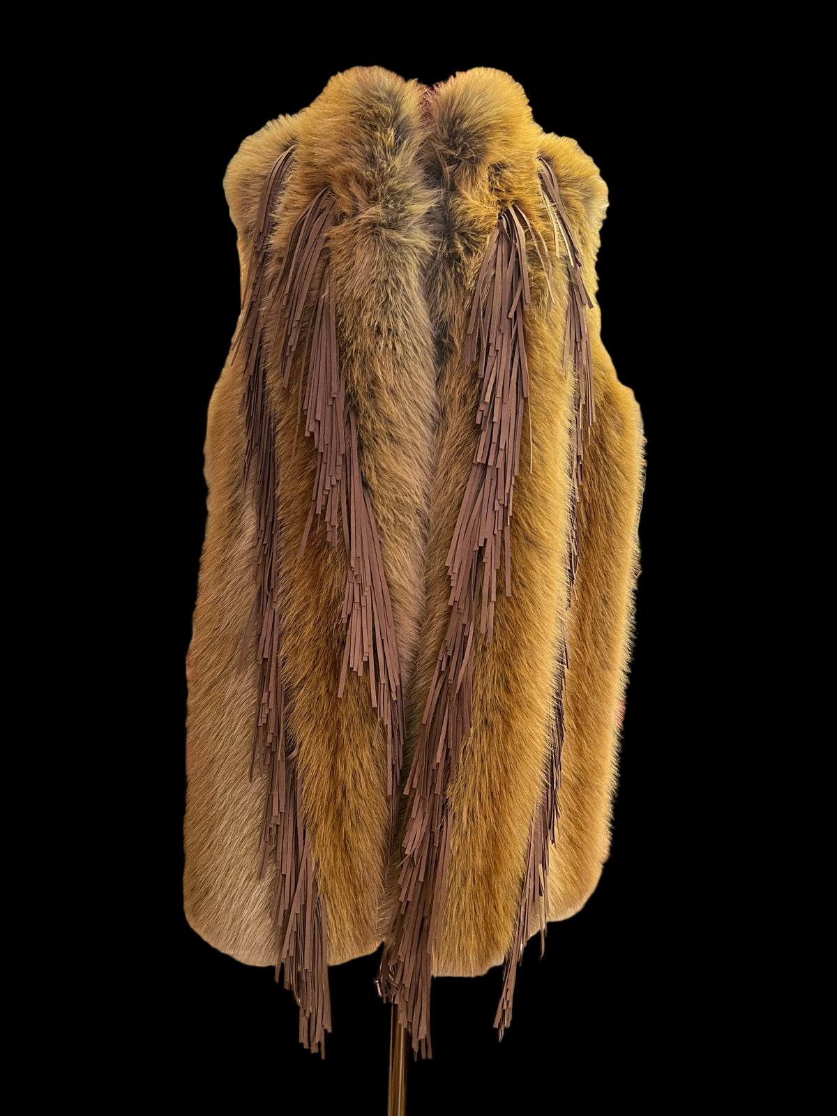 Uncommon gilet di simil pelliccia con frange miele vestibilita’ over