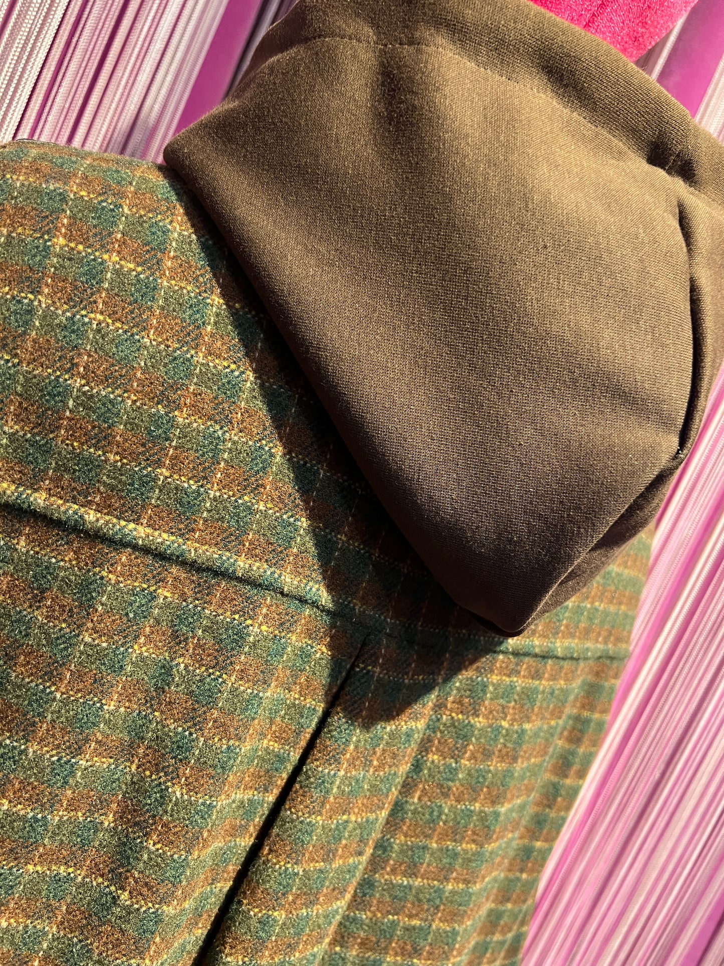 The room camicia giubbotto con cappuccio ,fantasia quadri e cristalli