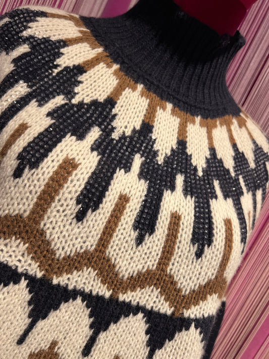 Ermanno Scervino maglia collo alto con motivi geometrici su sfondo blu e decorazioni cristalli