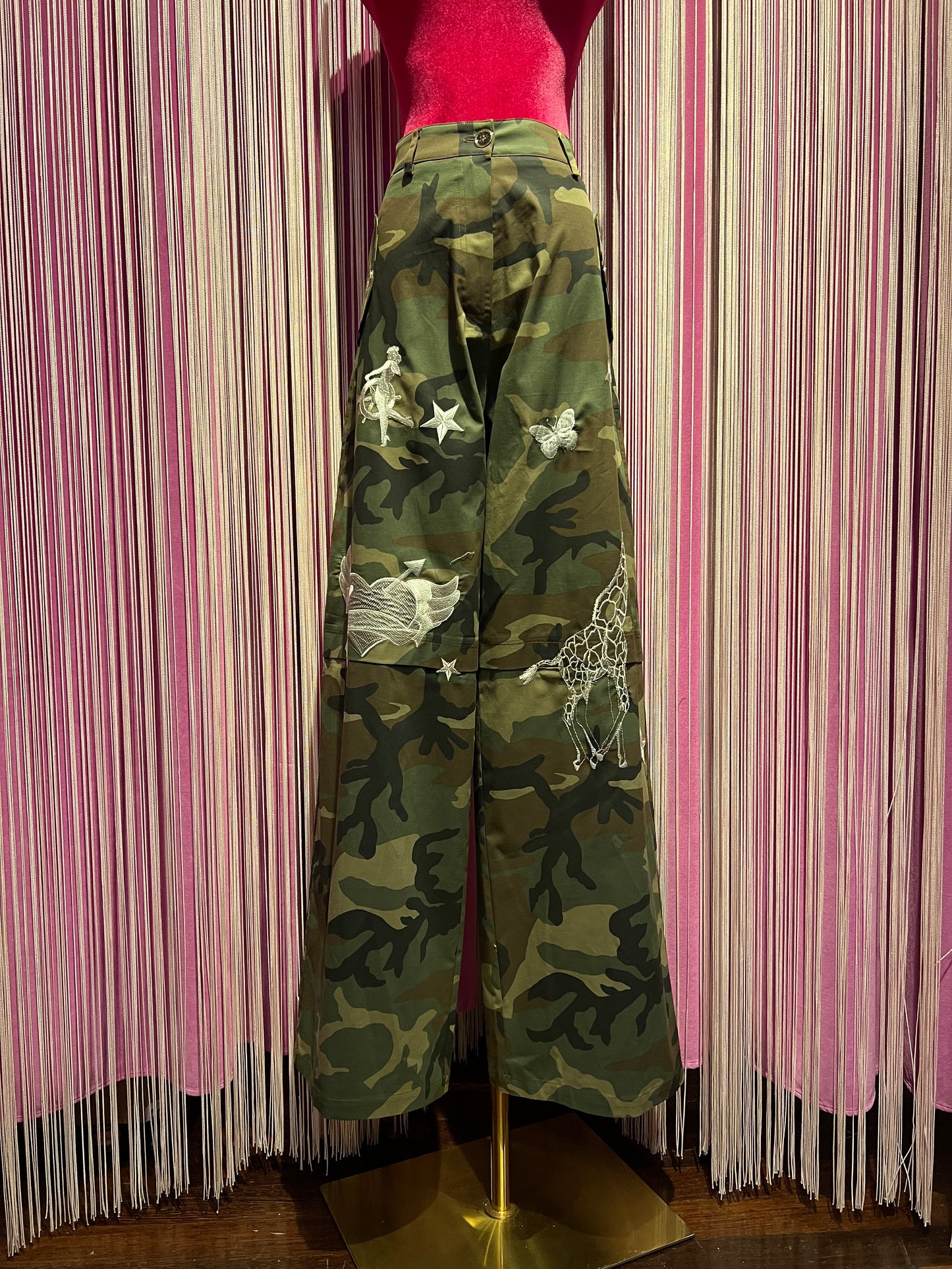 5 Progress pantalone cargo camouflage con ricami tattoo