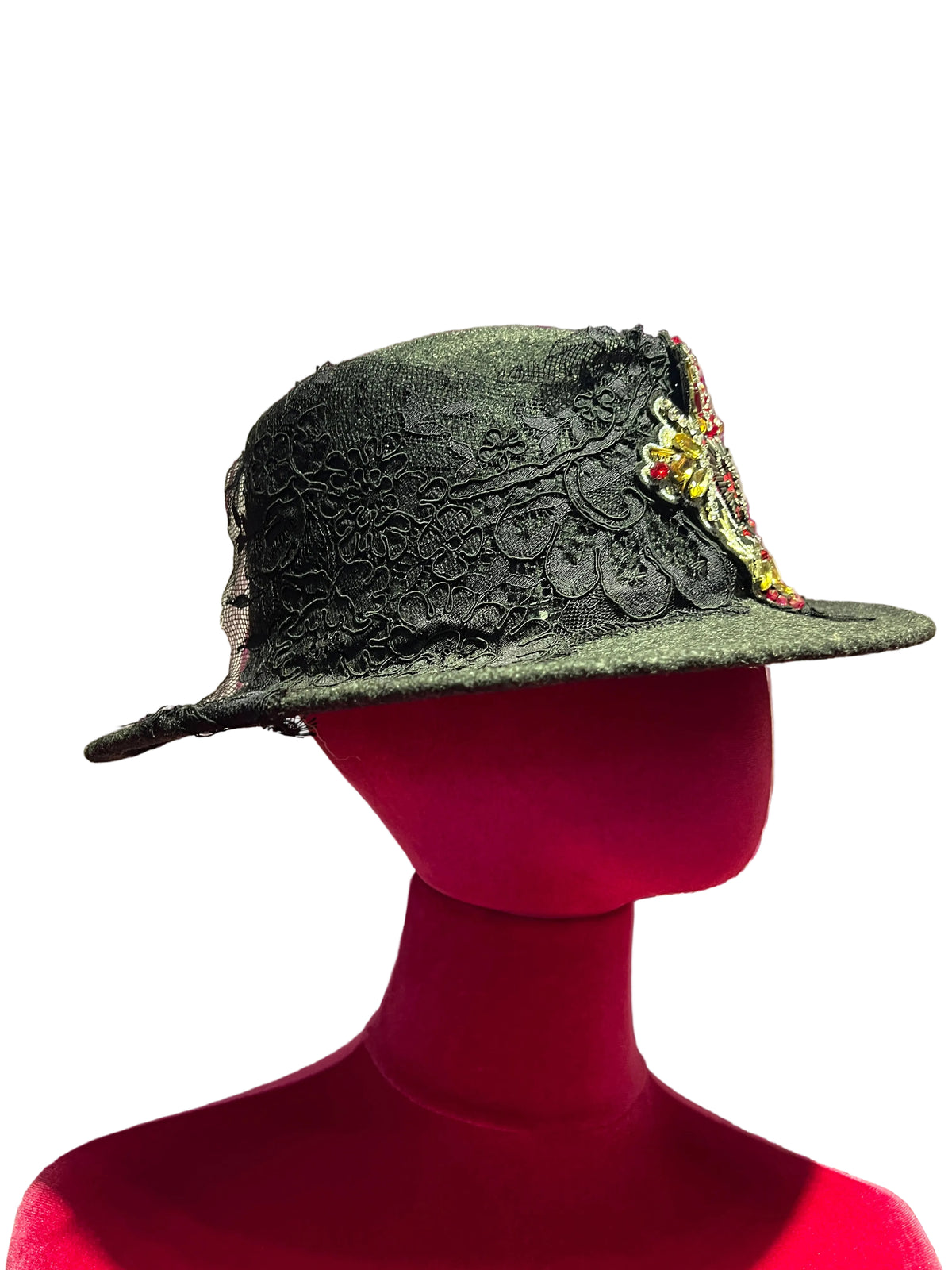 Clo’h cappello grigio antracite con applicazione cristalli e pizzo nero
