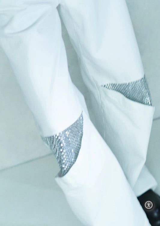 Circus Hotel pantalone in denim gamba larga , dettaglio ginocchiere con rete strass
