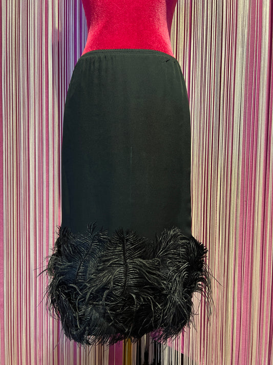 Semicouture gonna con elastico in vita nera con piume in fondo