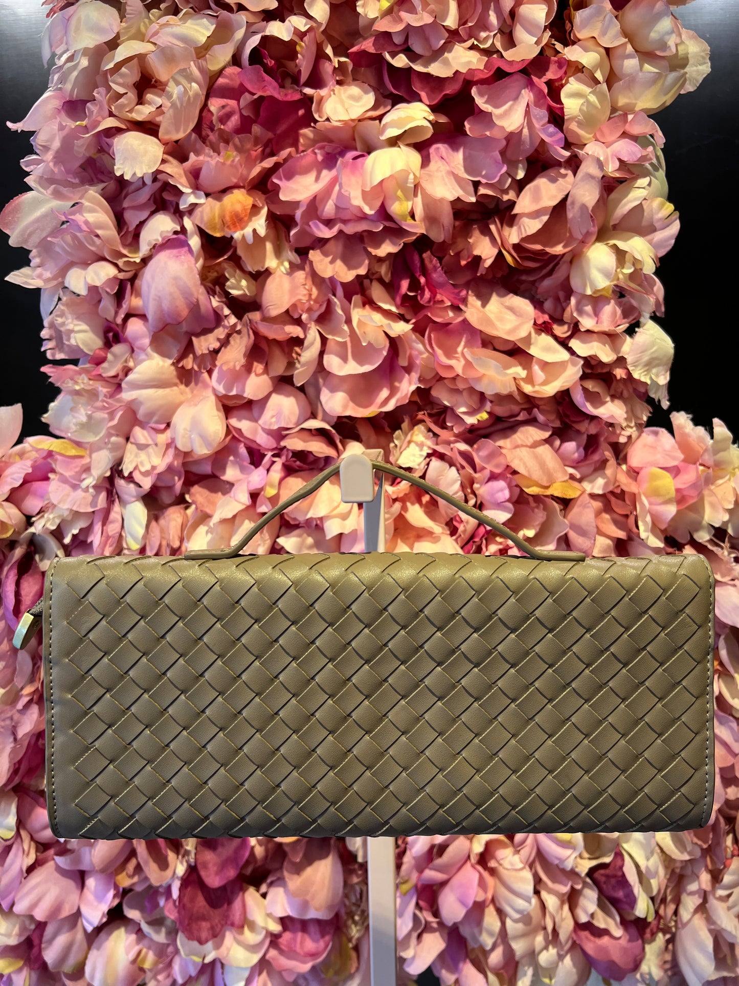 Borsa ecopelle taupe lavorazione ad intreccio con tracolla