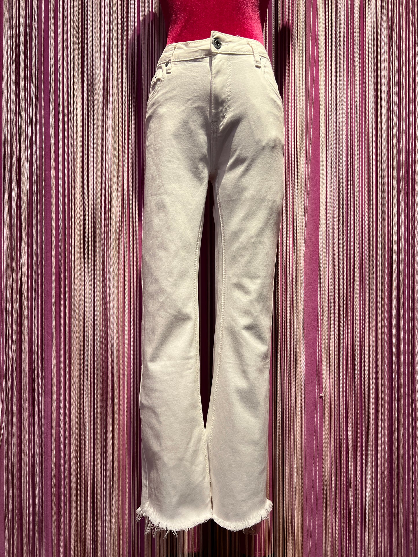 Mon amour Paris pantalone 5 tasche cotone elastico a zampetta sfrangiato bianco