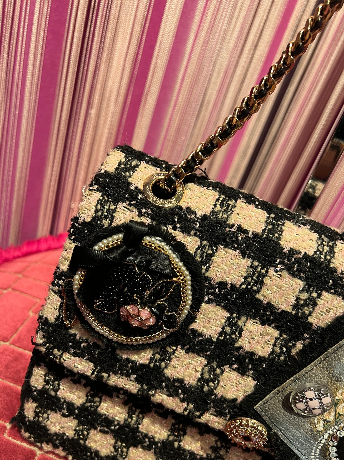 Minime Paris borsa tweed nera e rosa doppia catena