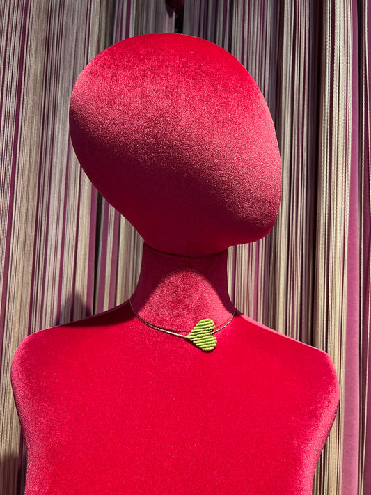Collana cuore crochet regolabile verde salvia