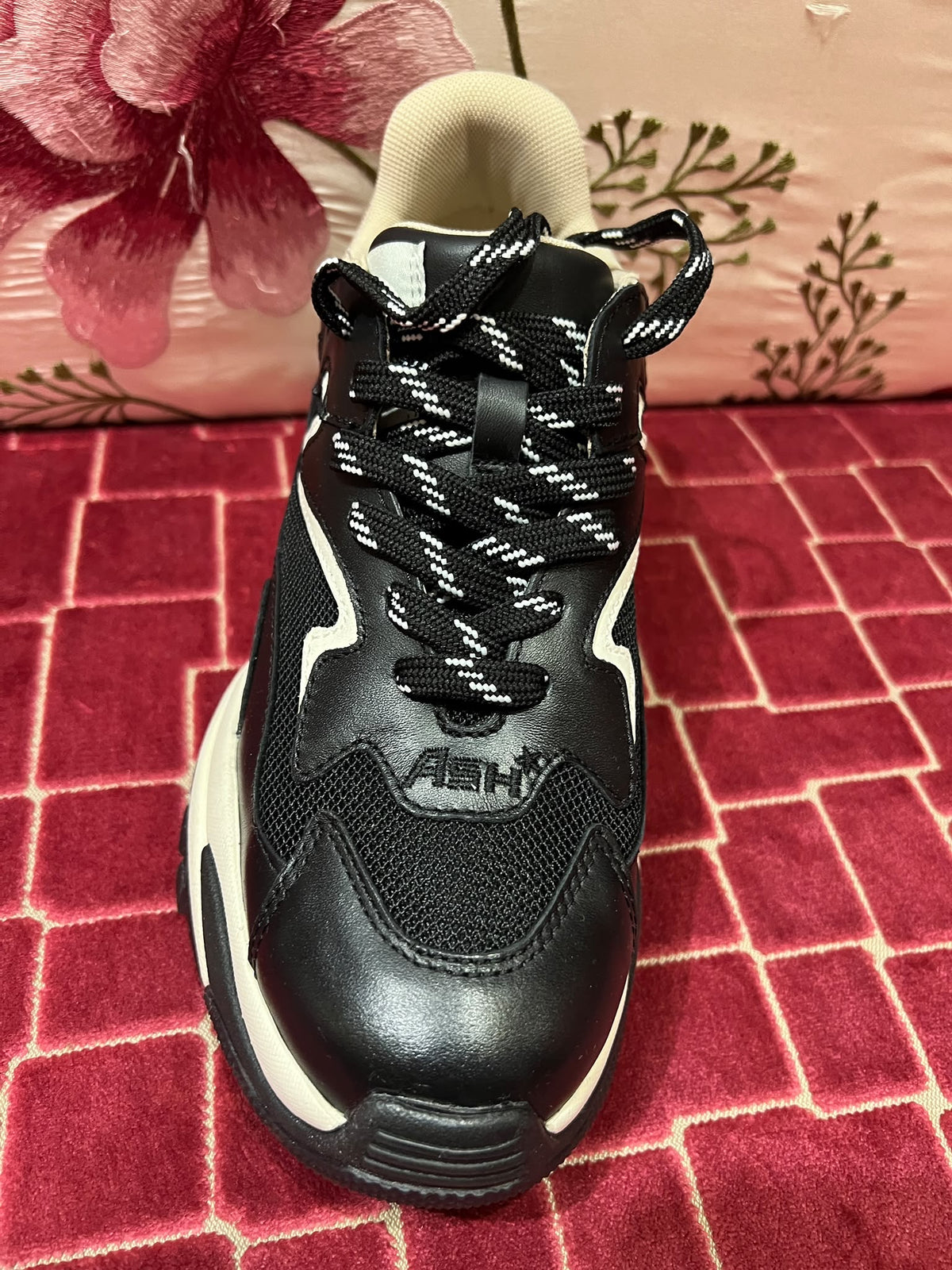 Ash sneakers pelle nera e bianca
