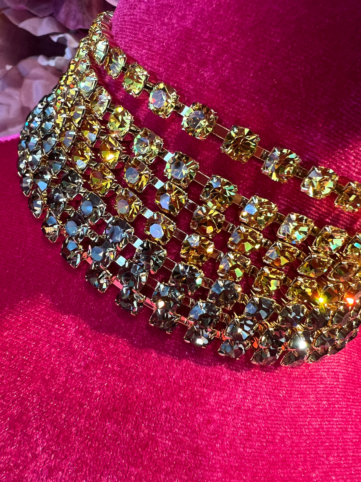 Choker cristalli 7 fili giallo e topazio