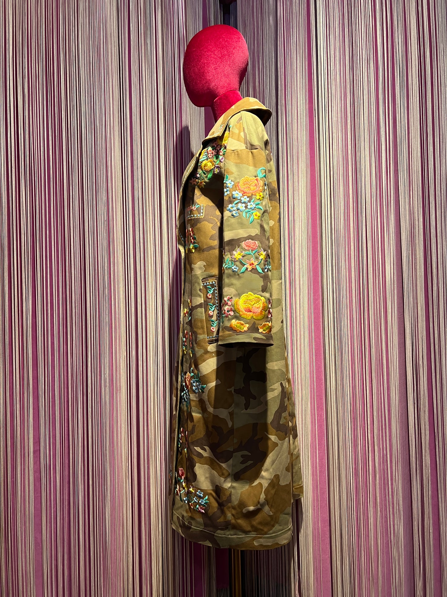 5 Progress trench camouflage con ricami floreali in cotone elasticizzato