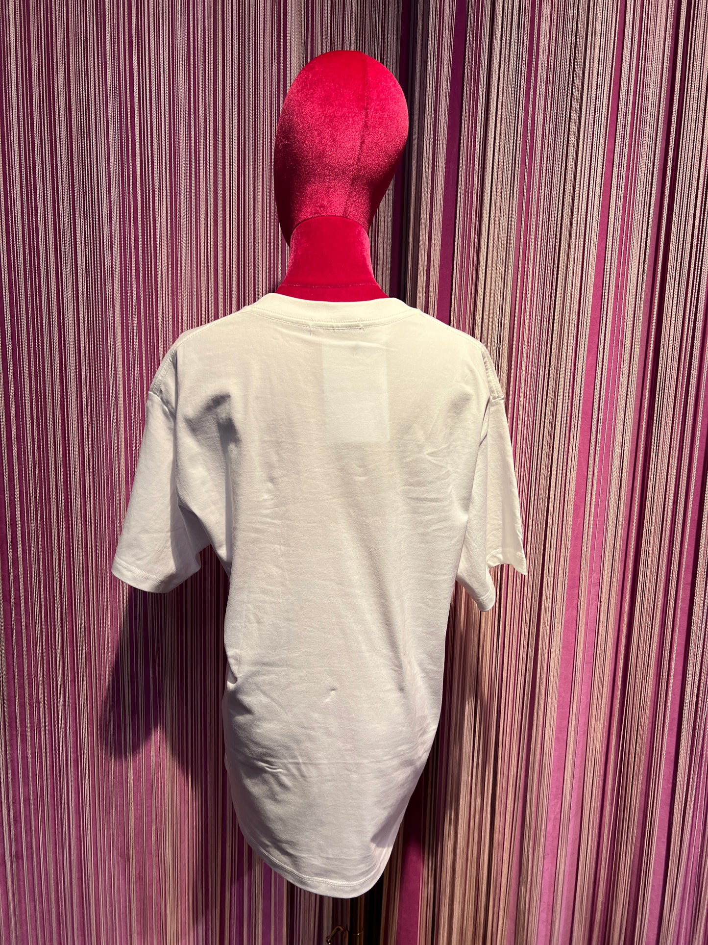 Isabelle Blanche Paris t shirt di cotone over bianca con stampa “ Fashion is my boyfriend “nera