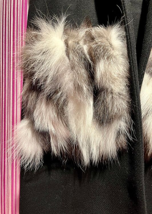 Almala gilet lungo lana con tasche pelliccia volpe nero e bianco sconto 20%