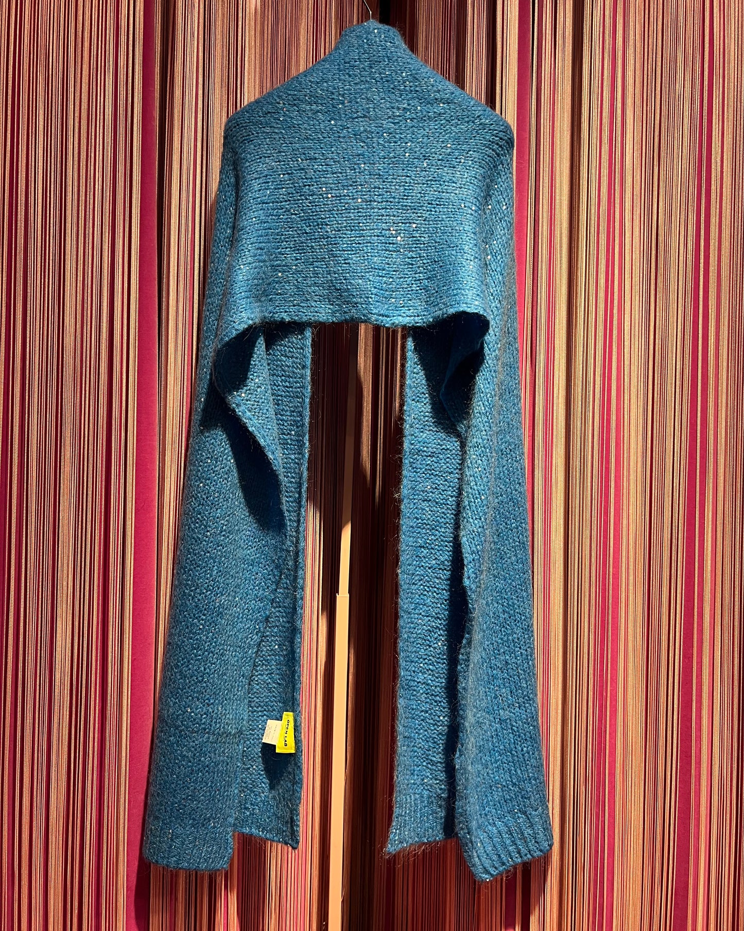 Open Lab sciarpa celeste in maglia con paillettes mirka