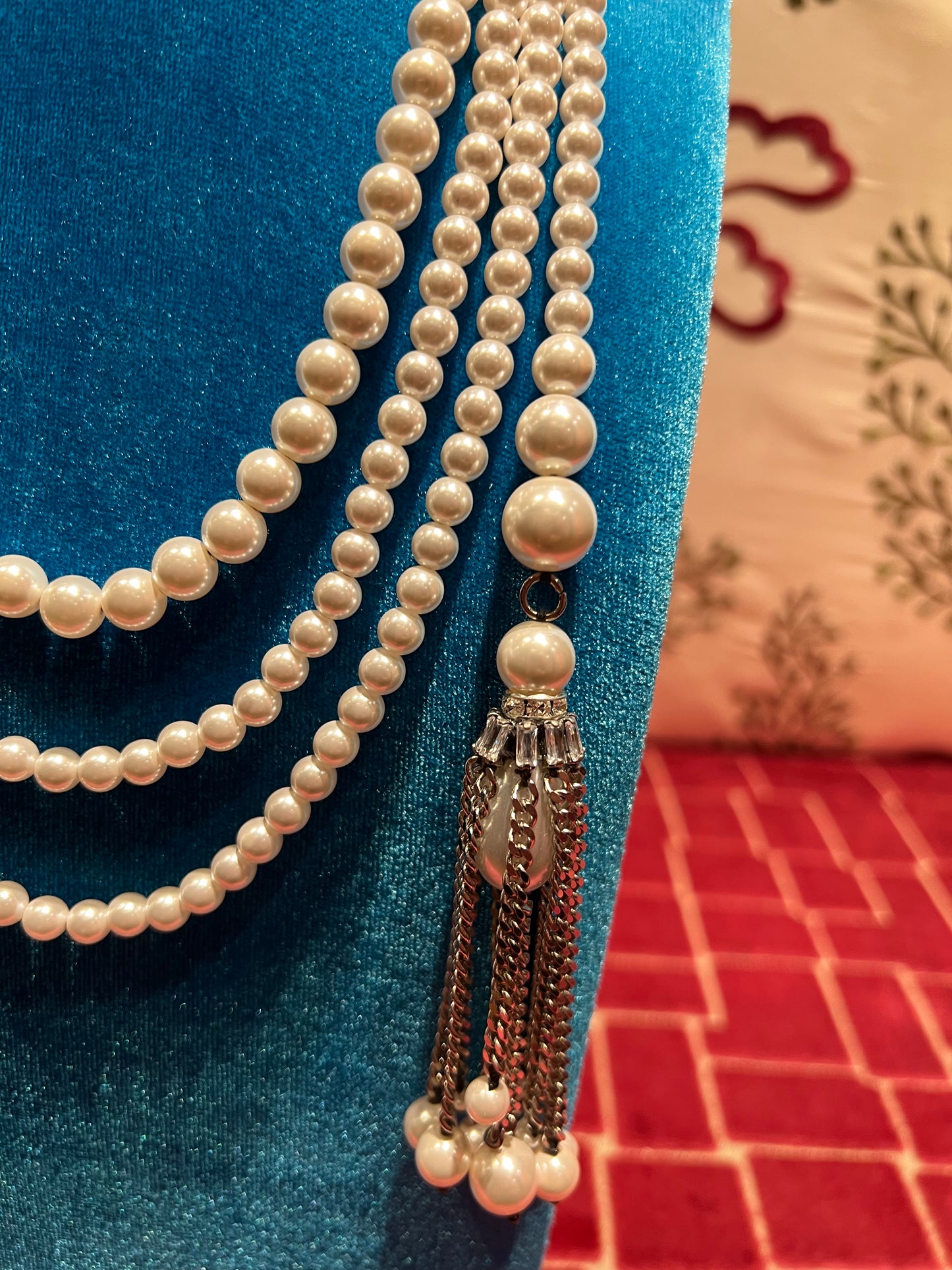 Radà accessori collana perle nappine catena e perle