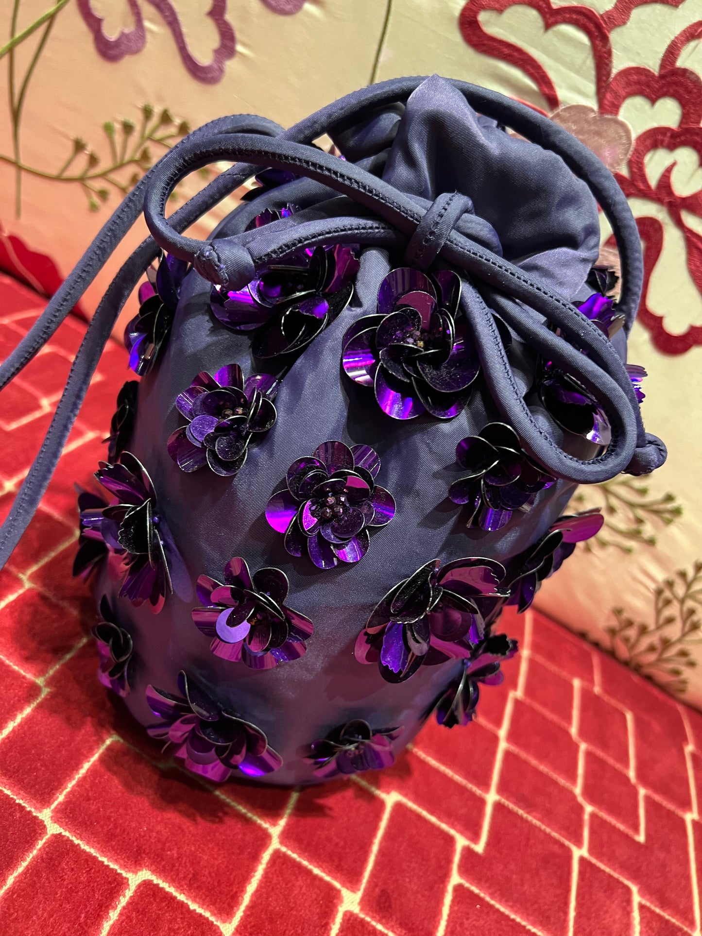Essential antwerp secchiello fiori paillettes viola