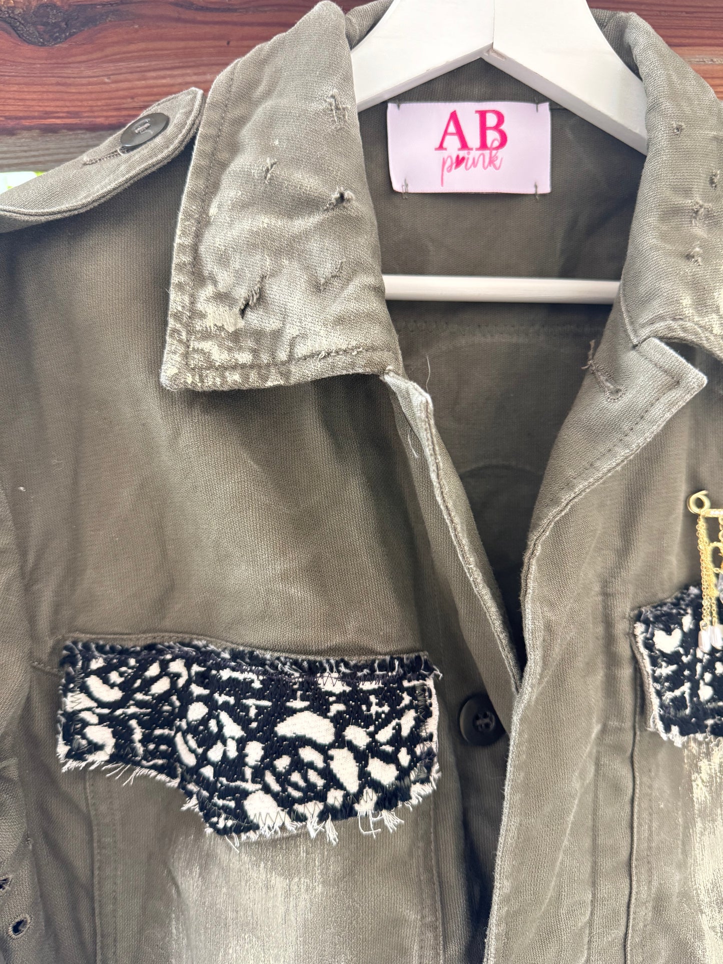 ABpink🩷 giacca verde militare patch 5 Vestibilitá 38-42