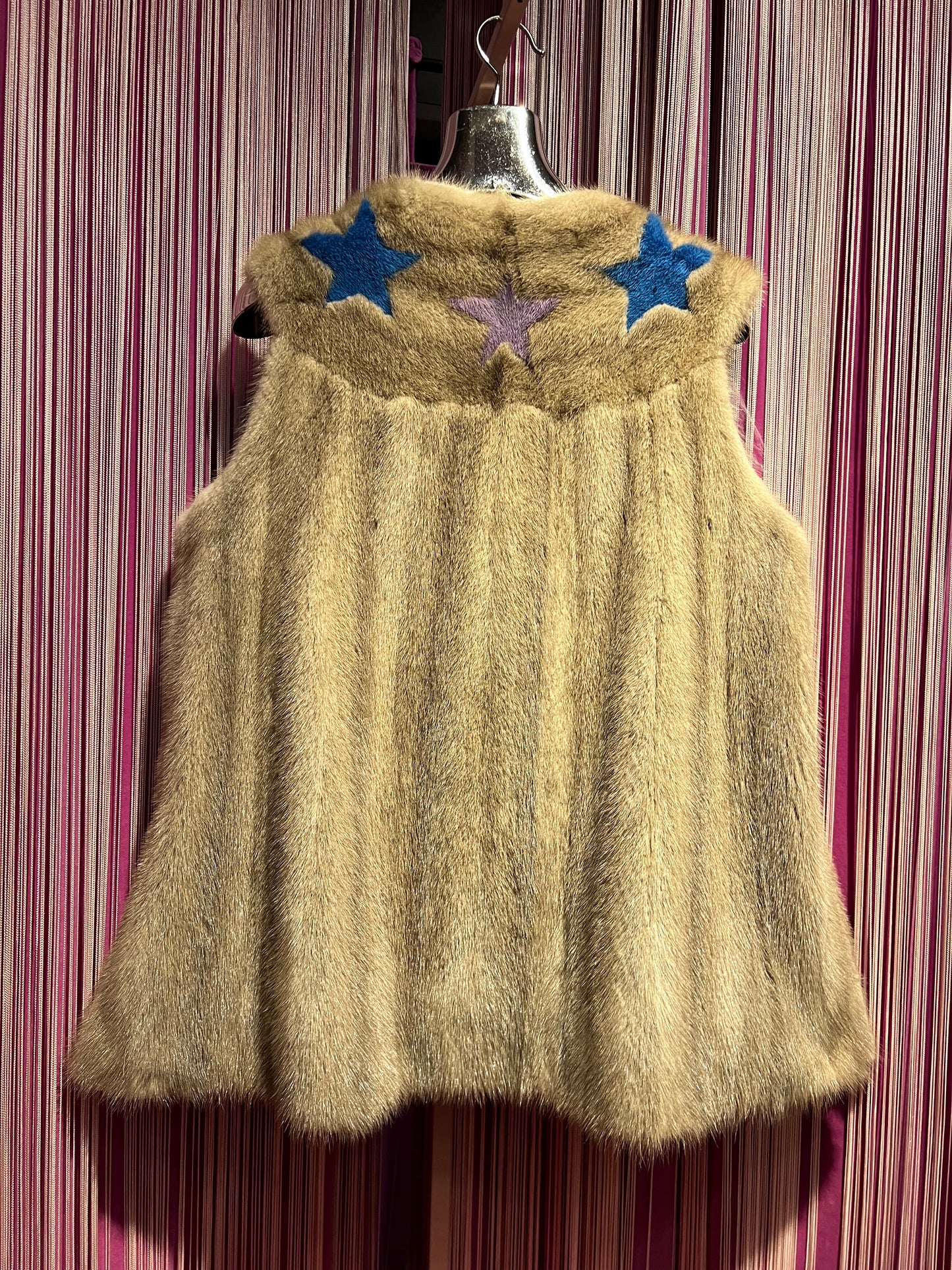 Goshhh!!! Luxury fur couture