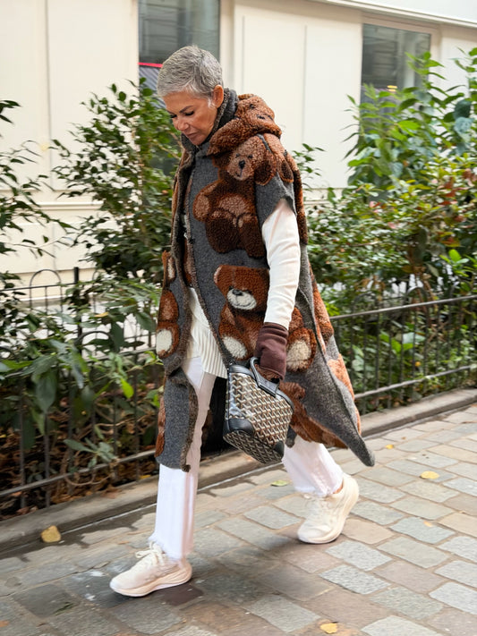 So chic gilet lungo di lana cotta grigio con orsi
